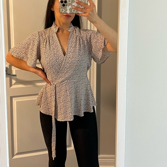 Casual top - Picture 2 of 6